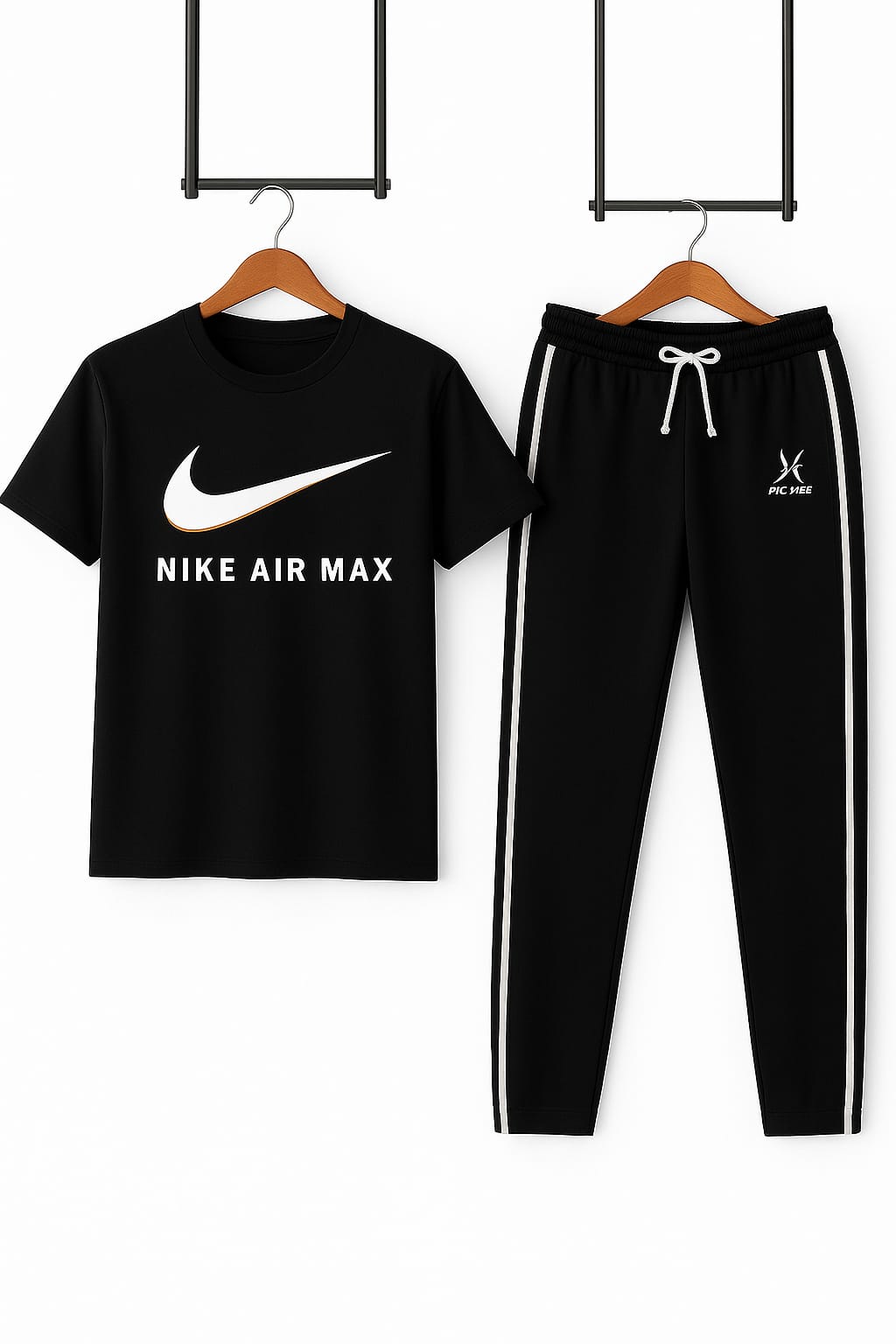 "Nike Air Max & Pic Mee Tracksuit Set – Stylish Black Sportswear"